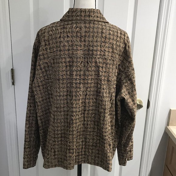 Long Sleeve Paisley Button Up Top 2x - Picture 11 of 12